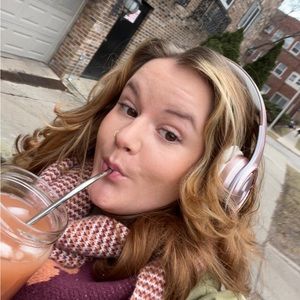 Meet your Posher, Sophia